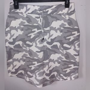 Rachel Zoe Gray & White Camo Drawstring Mini Skirt